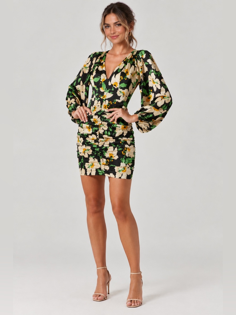 ASTR The Label Floral Ruched Mini Satin Dress Peasant Sleeve Garden Formal Large